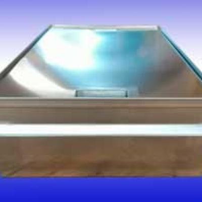 Reinraumbehälter mit Deckel